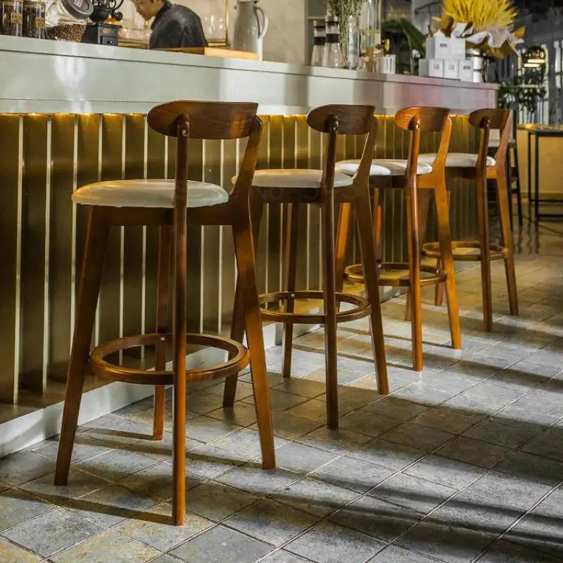 Барный стул из массива дерева простой высокий для бара магазина чая дома