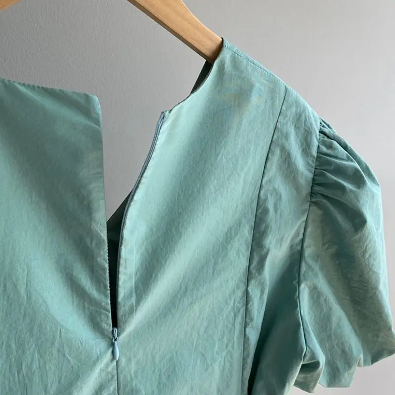 

EleeMee 2021 New Summer Dress For Women V Neck Pleated Short Sleeve Loose Casual Solid Color Pocket Female Vestidos Size M-L