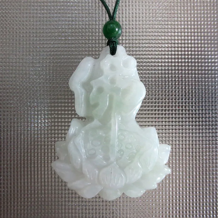 

Natural Myanmar green jade pendant hand-carved lotus pendants jade gift jade lotus jadeite pendants necklaces jade jewelry