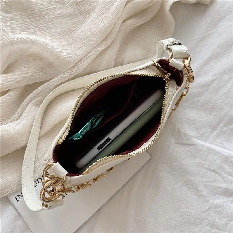 

Vintage PU Leather Women Chains Handbags Fashion Ladies Armpit Bag Simple Female Small Shoulder Crossbody Bags Purse Baguette