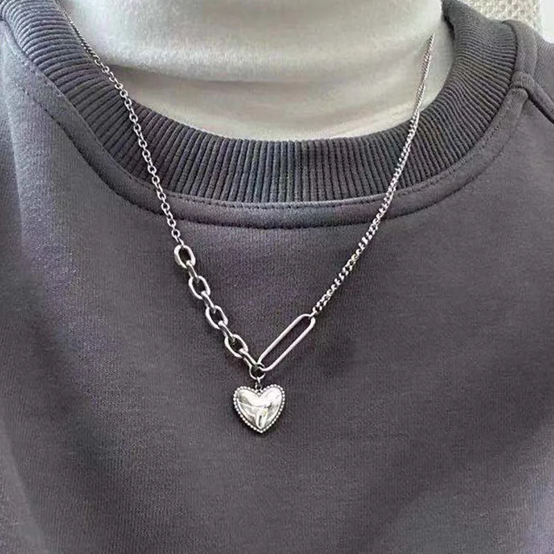 

Korean Fashion Love Pendant Necklaces for Women Hip Hop Punk Stainless Steel Sweater Chain Necklace Jewelry Collares Para Mujer