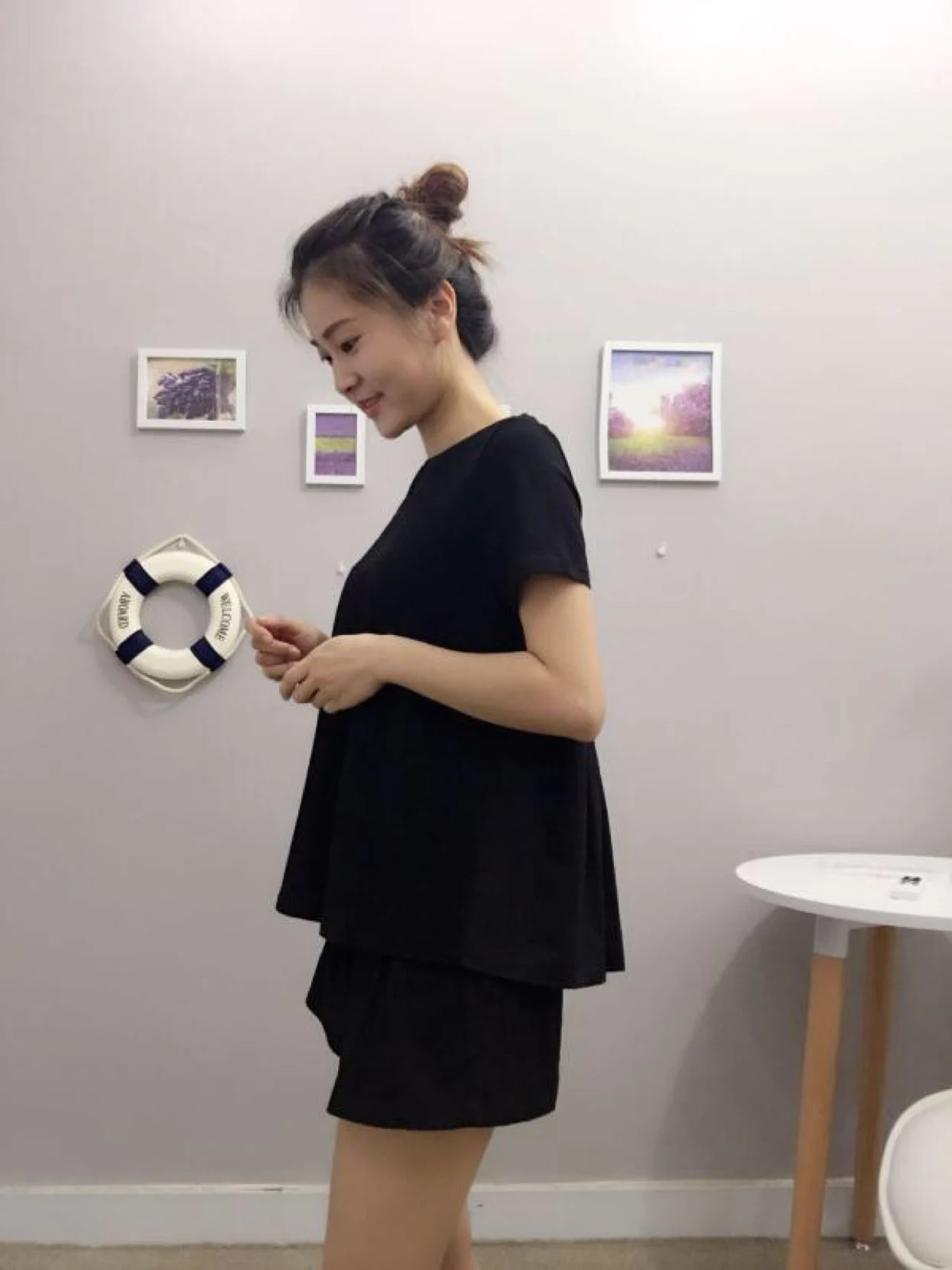 black Новинка года; Летние повседневные хлопковые футболки с круглым вырезом; Короткие плиссированные простые футболки с короткими рукавами - Цвет: black