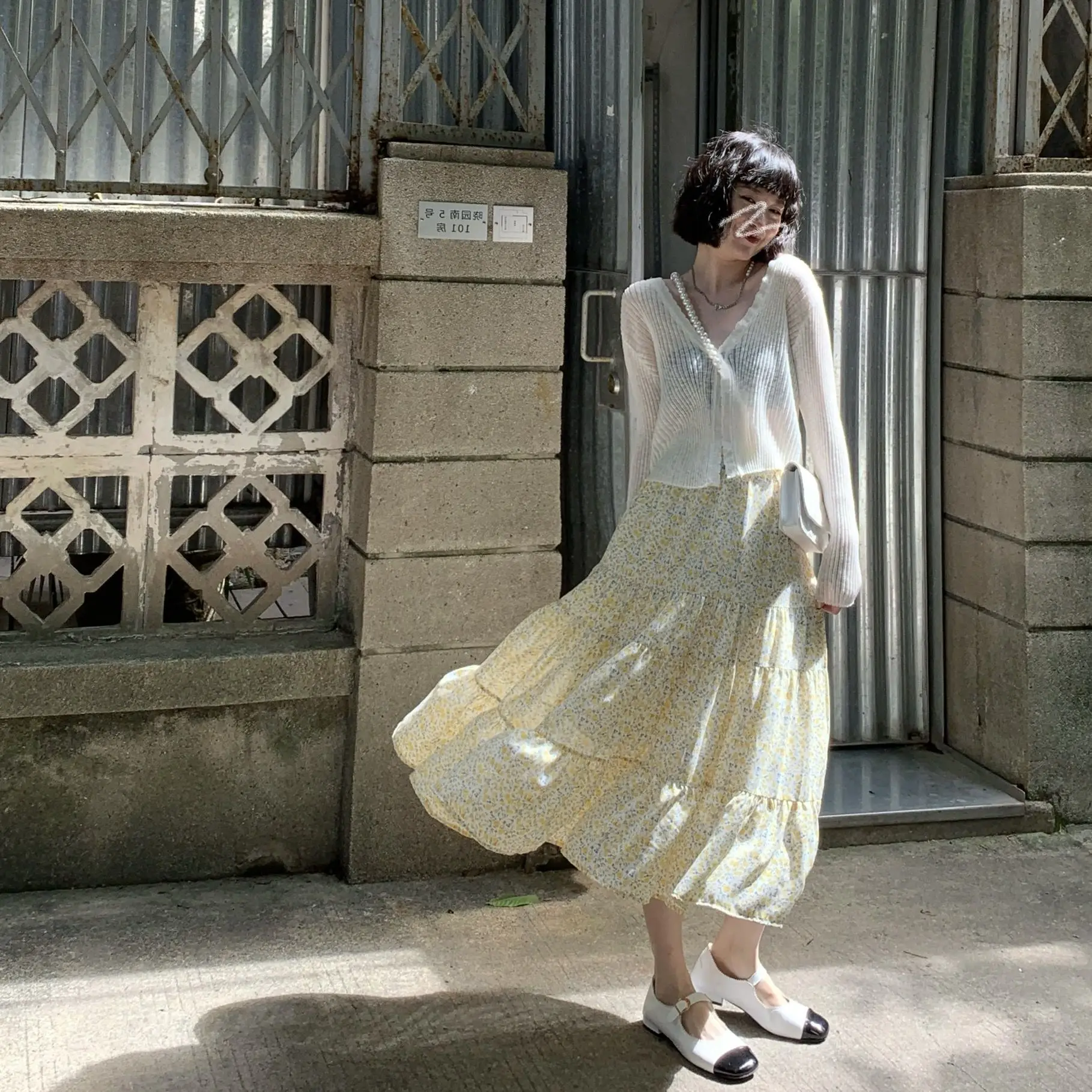 

COIGARSAM Patchwork Women Skirt Print Chiffon Elastic Waist Skirts Yellow Light Blue 13291