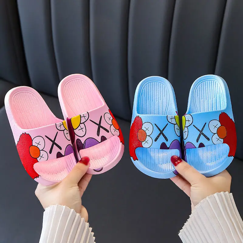 

New Cute Kids Slippers Cartoon Children Baby Home Slippers Waterproof Breathable Non-slip Boys Girls Home Shoes Cute Beach sho