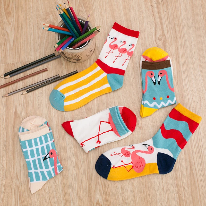 

Высокое качество свободный размер эластичные девушки Harajuku Красочные 1 пара Женские Подарки Регулируемые носки милые хлопковые носки с живо...