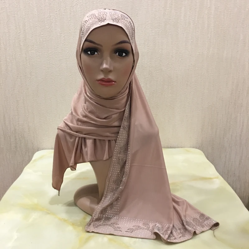 12 Цветов одна петля Щепка Стразы полиэстер Hijab шарф Мусульманский Исламский головной Обёрточная Бумага Обложка Одноцветный шарф