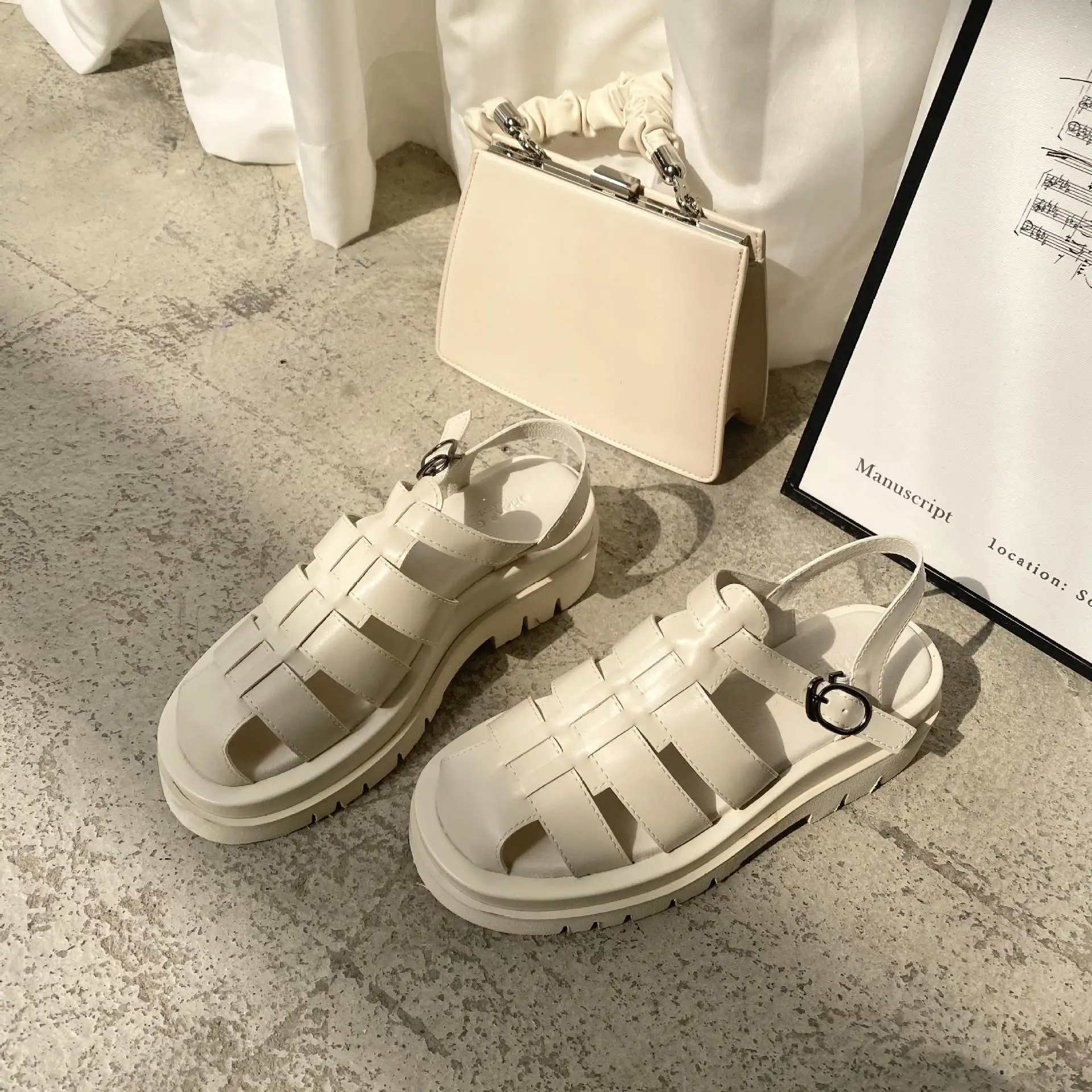 

Block Heels Low Sandals Woman Leather Female Shoe 2021 Summer Buckle Strap Espadrilles Platform Chunky Low-heeled Girls Comfort
