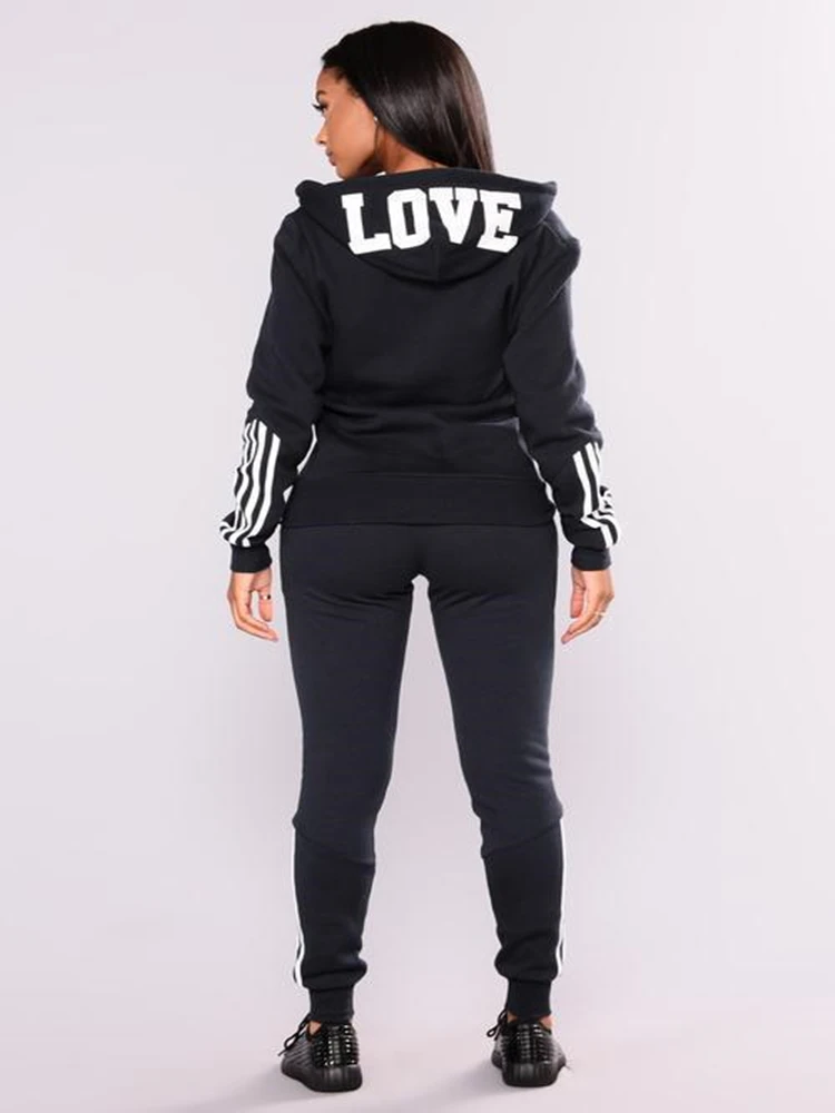 Женский спортивный костюм комплект из двух предметов толстовка с капюшоном на