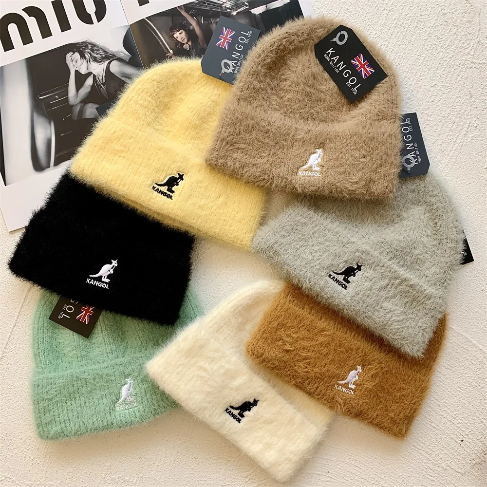 

Mink Fur Fleece Knitted Hat Winter Latest Kangaroo Embroidery Brand Plush Hat Candy Colors Designer Luxury Woman Hat Beanie