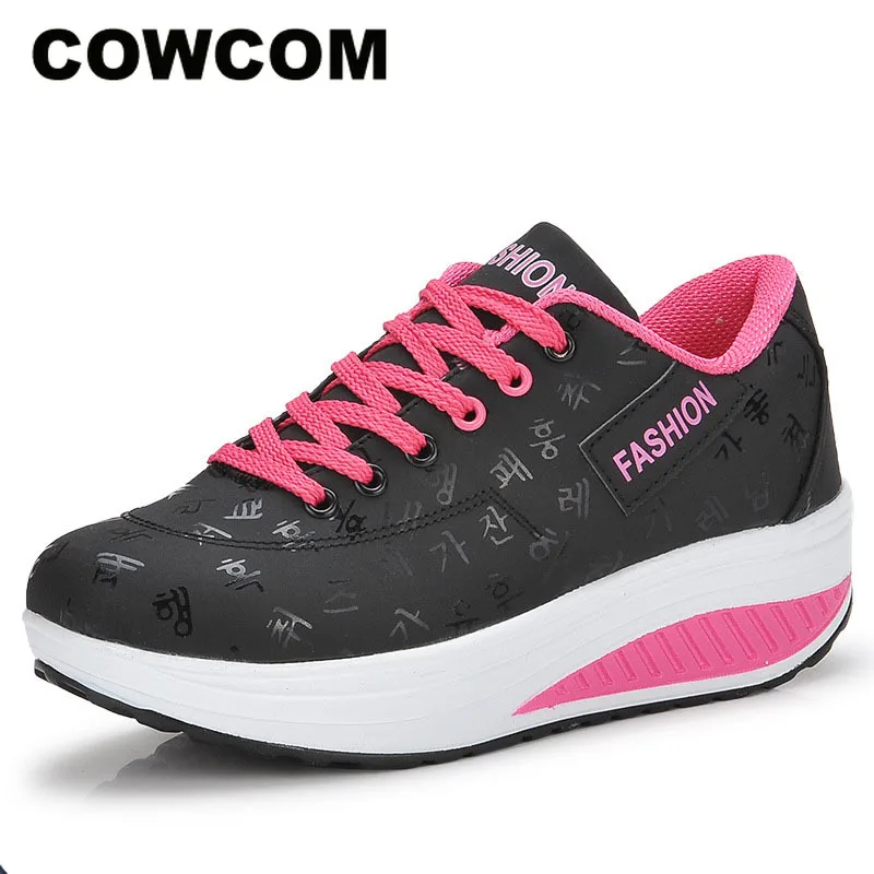 Кроссовки COWCOM женские на толстой подошве стильные кеды качалки модная