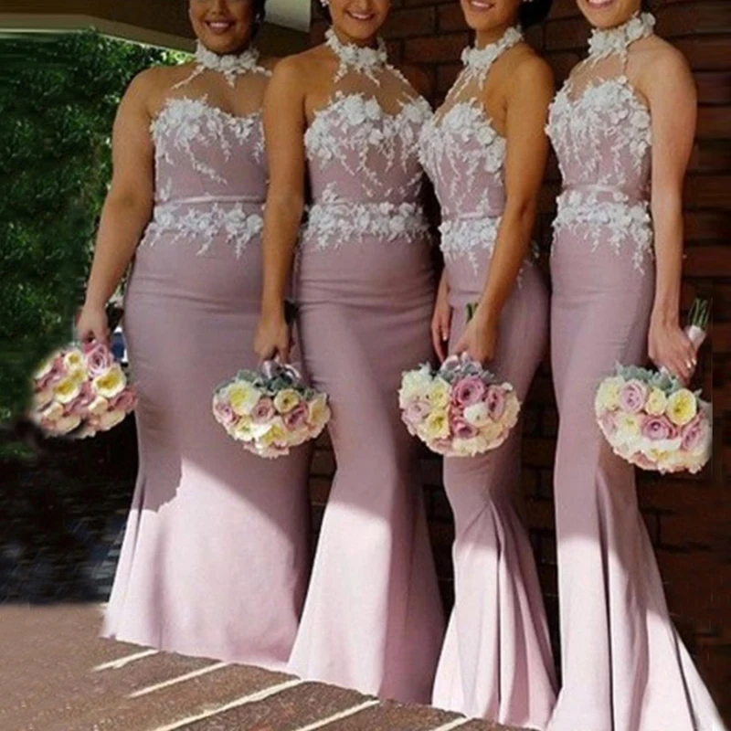 

2022 Long Wedding Party Dress With Flower Beading Elegant Halter Neckline Blush Mermaid Bridesmaid Dresses Formal Prom Gown