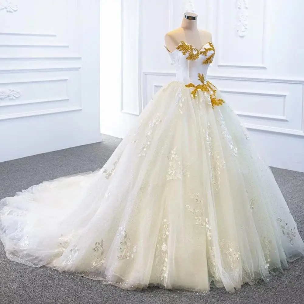 Elegant Ball Gown Wedding Dress Long Train Gold Beads Lace Wedding Gown Bridal Sweetheart Neck Lace Up Back