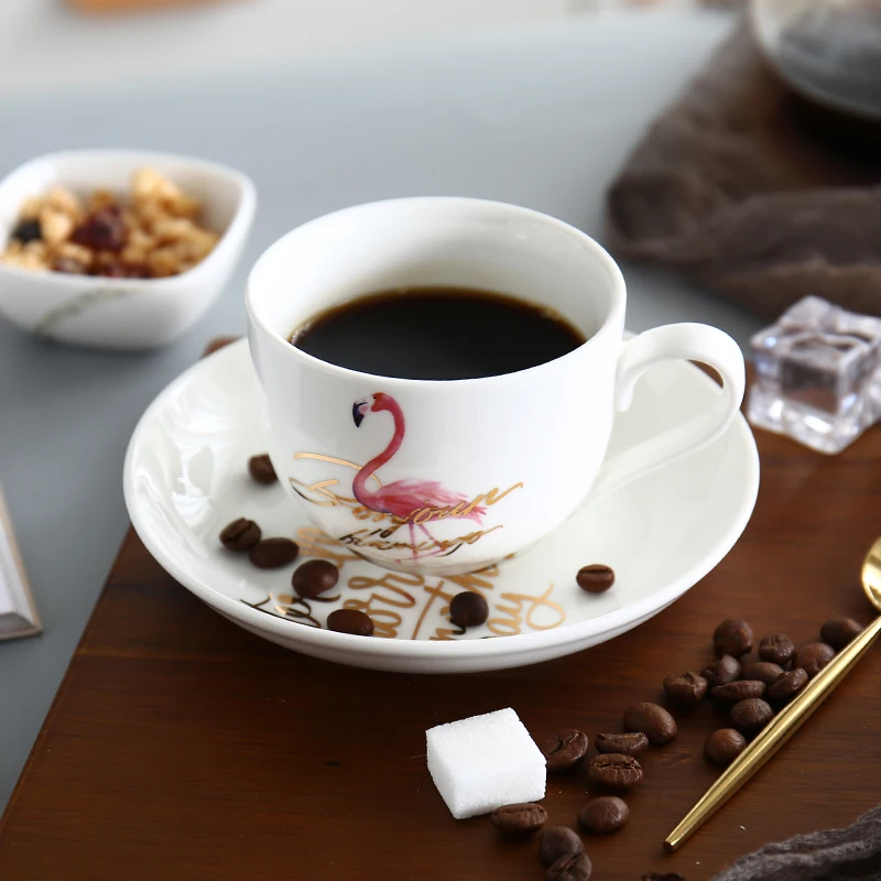 Керамическая кофейная чашка с фламинго блюдца английская красная чайная