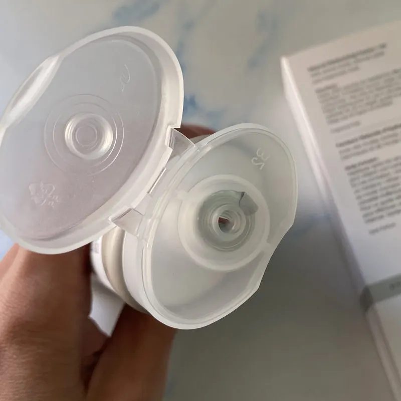 Натуральные увлажняющие факторы + формула HA для увлажнения поверхности обычный