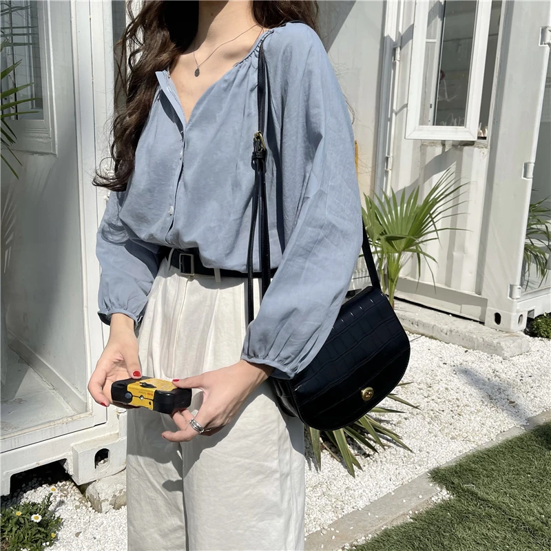 

French Retro Shirt Women's Spring 2021 New Design Sense Niche Blue Shirt Temperament All-Matching Long Sleeve Top