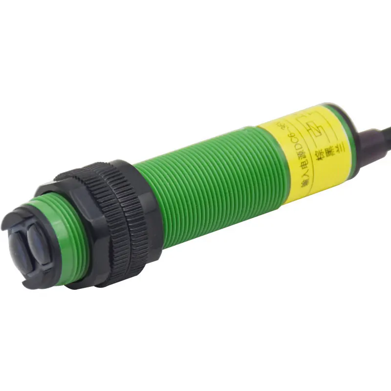 Фотоэлектрический переключатель 0-100 см (регулируемая функция обнаружения) |