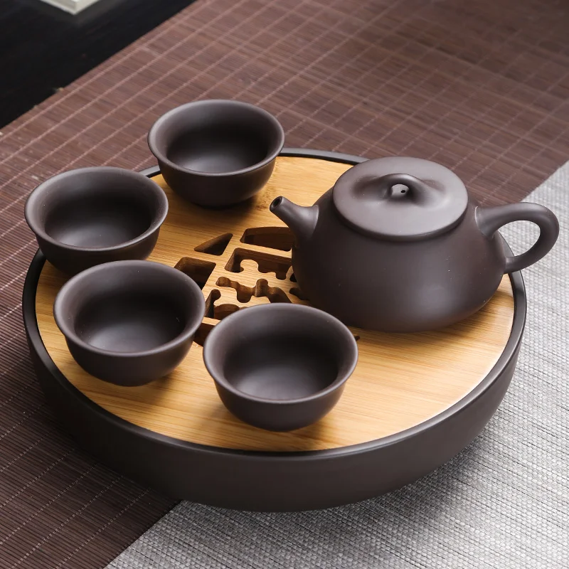 

Kitchen,Dining & Bar