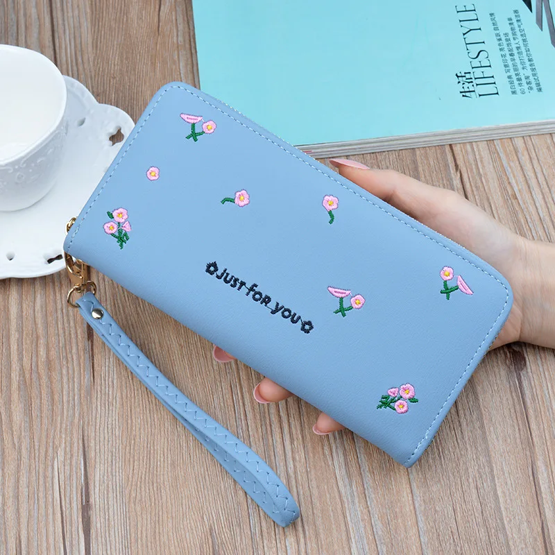 

Fashion Embroidered Purse Long Zipper Phone Pack Large-capacity Soft Leather Passport Bag Card Holder New Trend Wallet Clutch