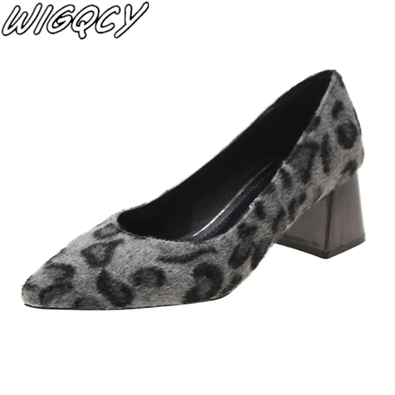 Новинка Женская обувь Качественные замшевые туфли с закрытым острым носком и