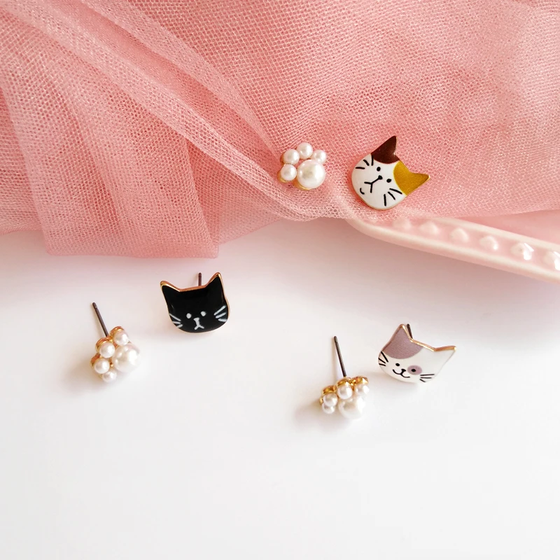 Cute Fun cat head gas sweet pearl claw asymmetric earrings for women Wholesale | Украшения и аксессуары