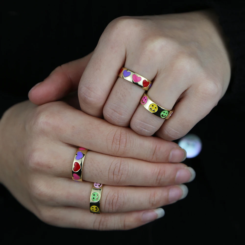 Оптовая продажа подставочная тарелка в золотой Цвет Фул эмали форме сердца с