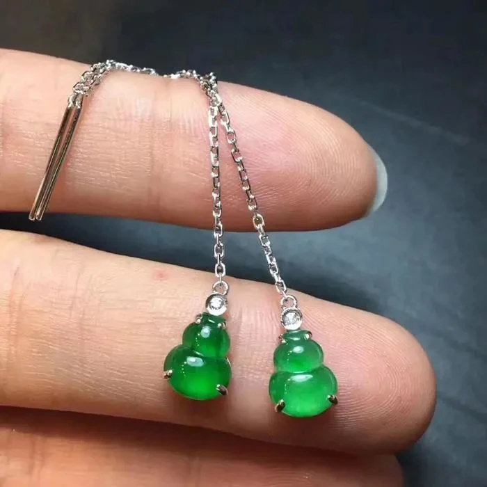 

Glass Mine Timber Kinds of Positive Green Gourd S925 Sterling Silver Inlaid Earrings Female Full of Green Hanging Earrings Femal