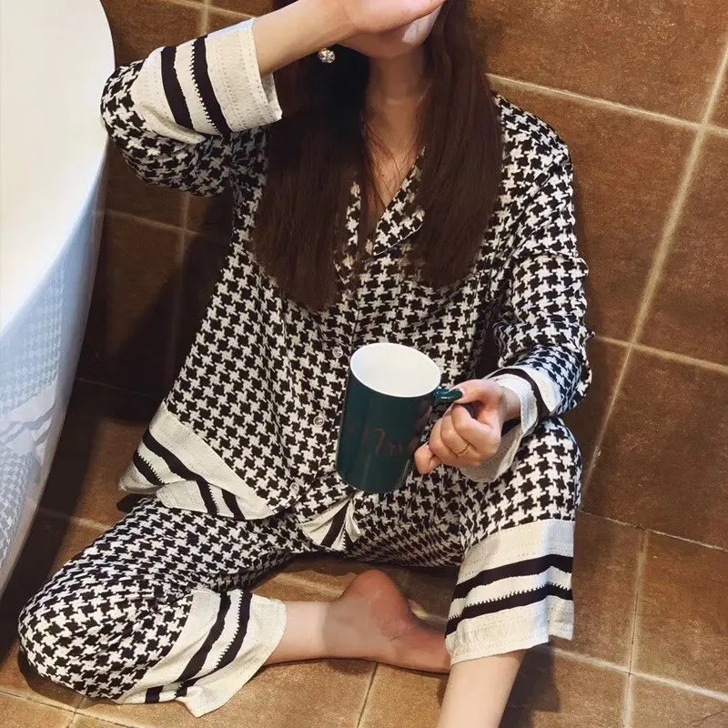 

Houndstooth Pajamas Suit Women Satin Pyajamas Sleep Set Loose Casual 2PCS Top&Pants Sexy Lapel Sleepwear Lady Home Clothing