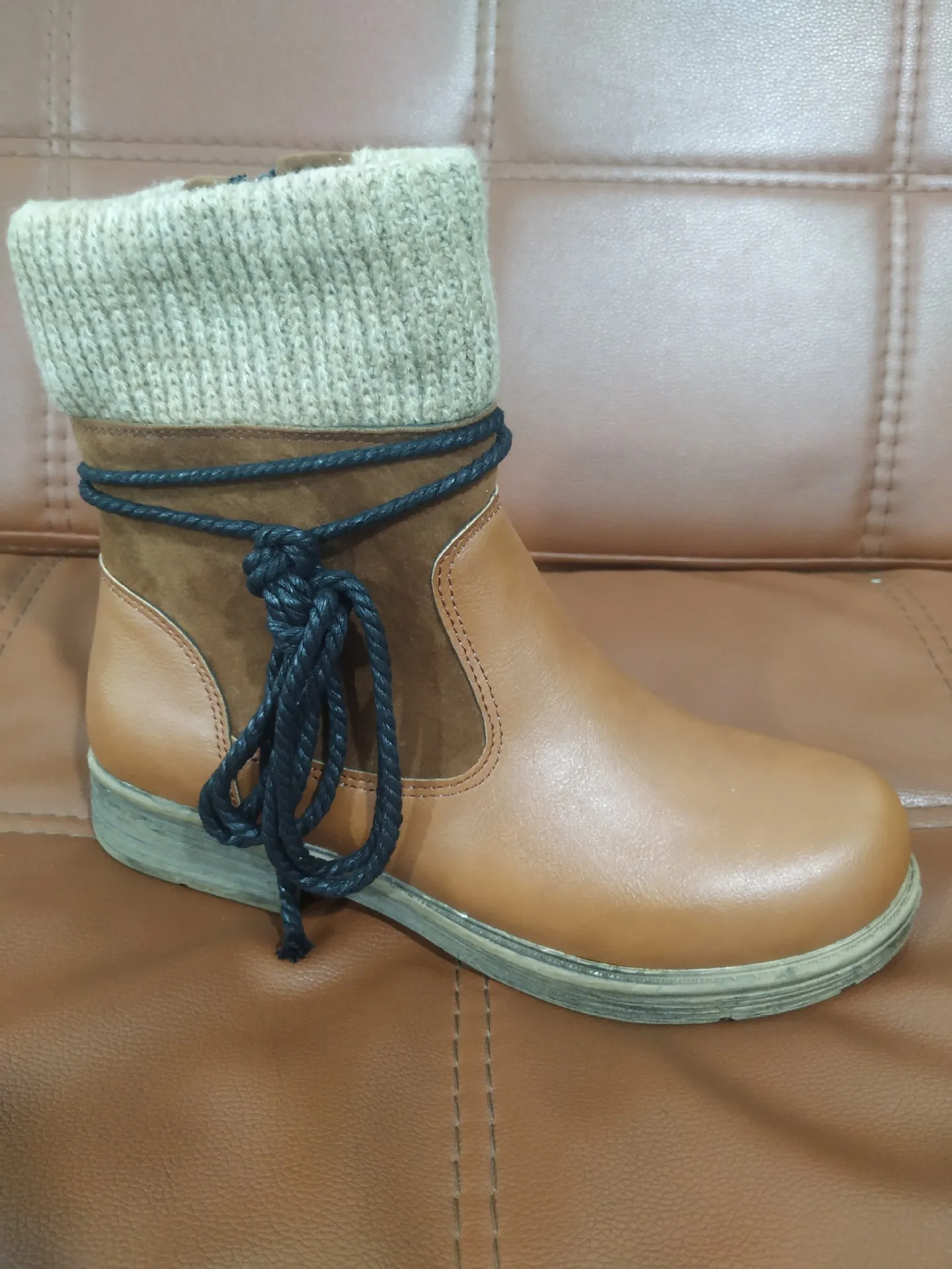 

leather boots side zipper thick heel New round head women's warm boots low heel oversized boots