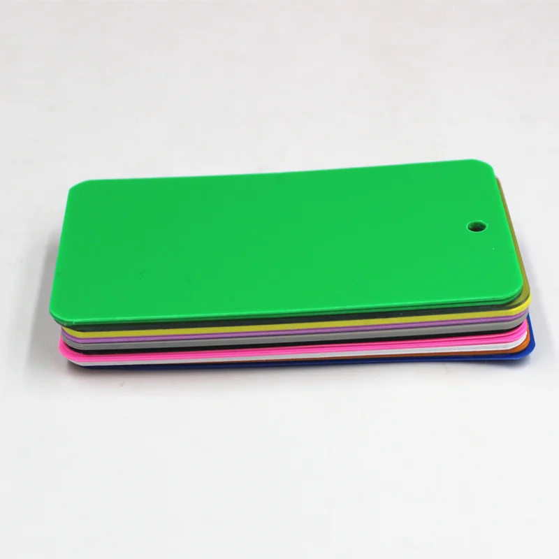 50 teile/los Blank Matte PVC Tags Kunststoff Abdichtung Multicolor Hängen Tag Bekleidungs Klar Kunststoff Mit Loch Matt Kunststoff Tag – Detail 4