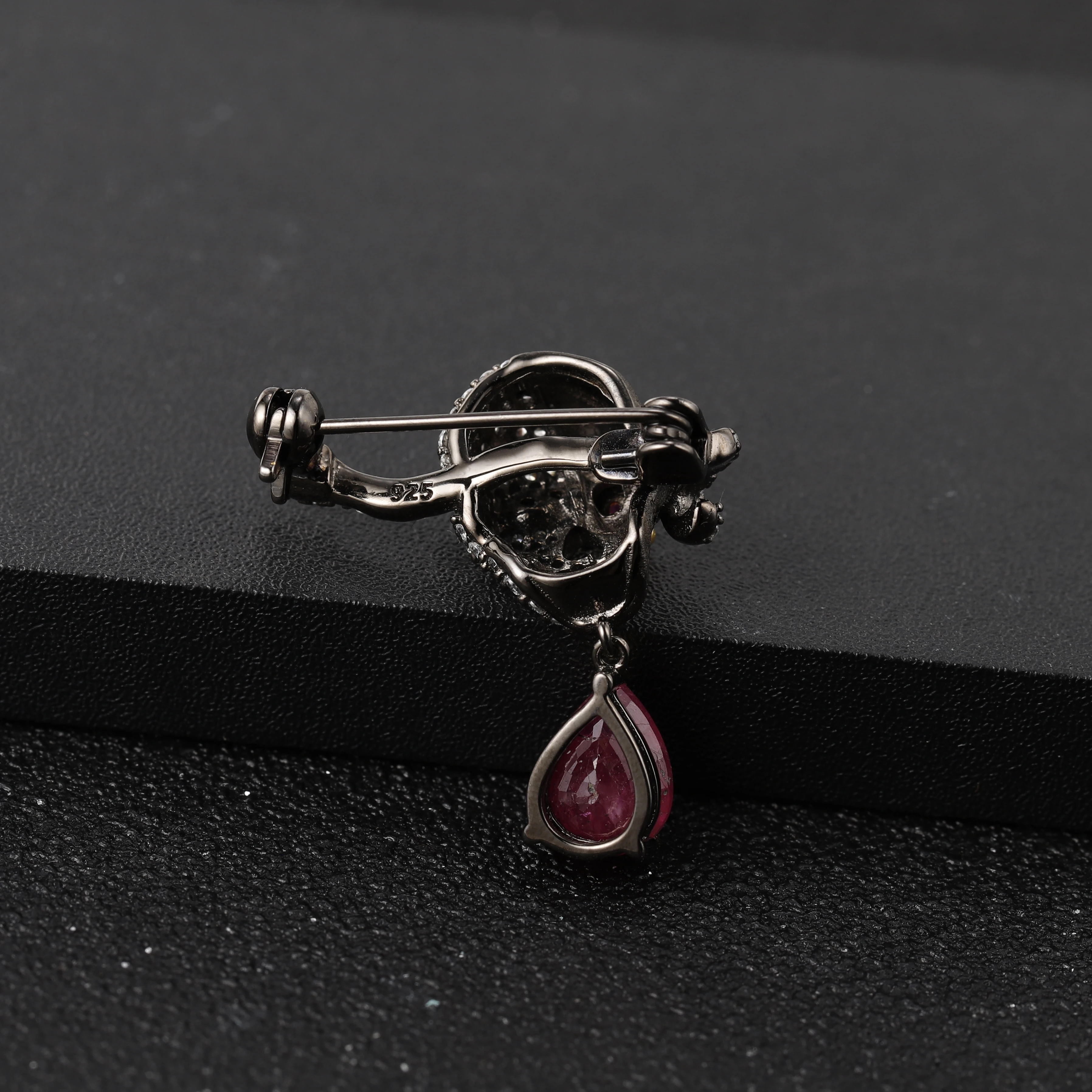 GEM'S BALLET Natural Ruby Gemstone Brooch 925 Sterling Sliver Handmade Death Skull Brooches For Women Fine Jewelry 2020 NEW | Украшения