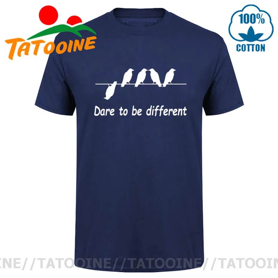 Мужская забавная футболка с принтом ТАТУИН Dare to be Different черная в виде птиц