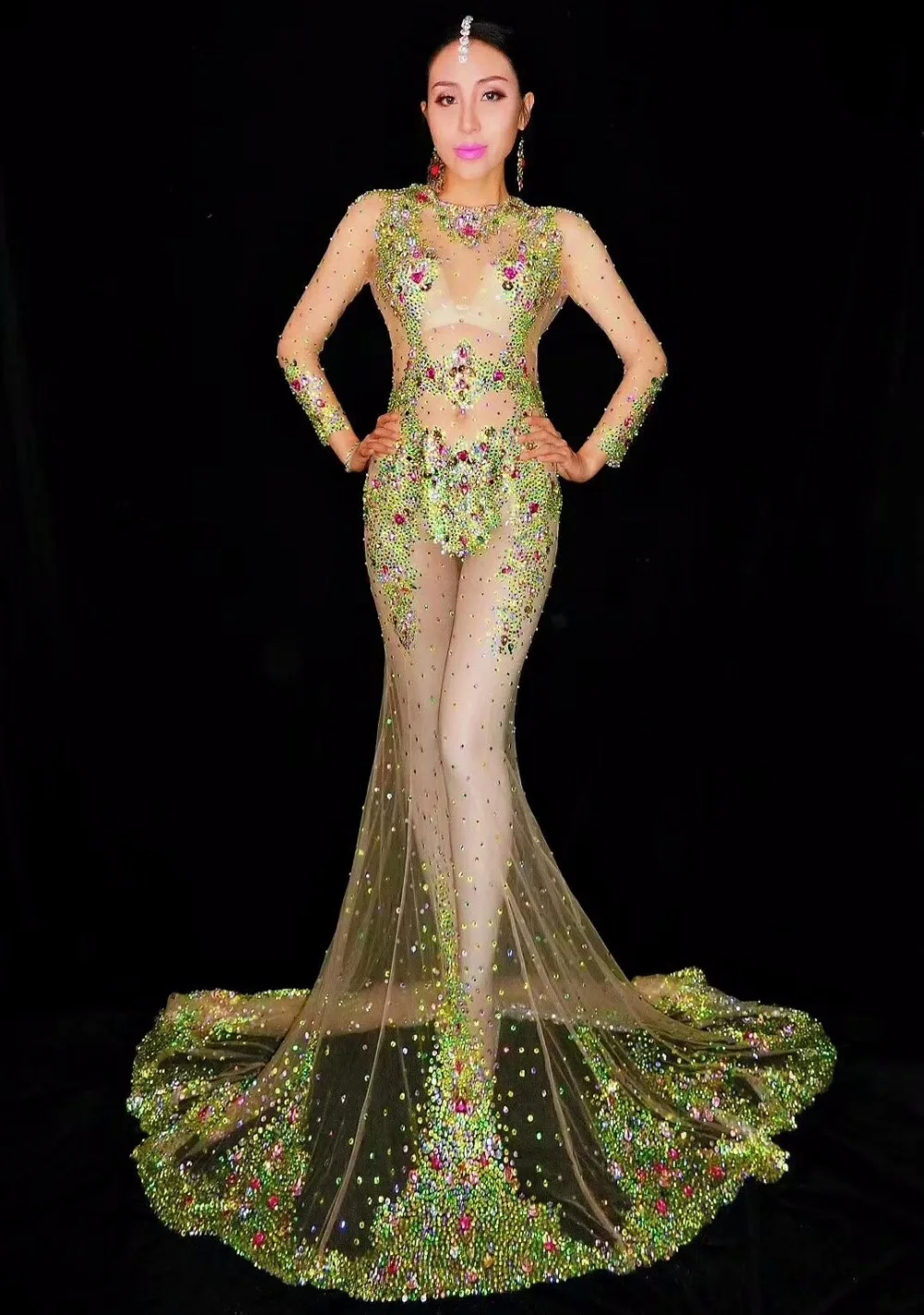 

Customize Crystals Respective Long Train Dress Super luxurious Big Tail Dress Evening Costume Wedding Celebrate Dress DJ