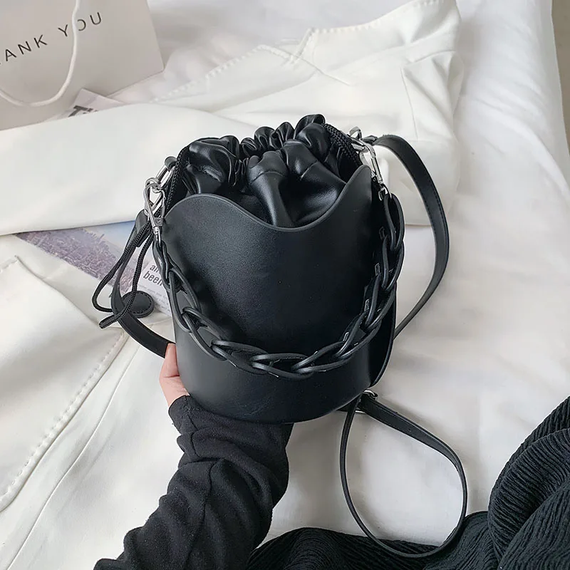 

Brand Handbags For Women Bucket Shoulder Bag Woven Strap Crossbody Bags Leather Drawstring Inner Bag Fashion Satchel 2021 New