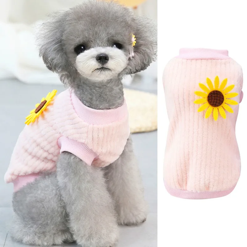 

Cute Chrysanthemum Print Winter Warm Pet Dog Sweater for Small And Medium Teddy Chihuahua Costume Pets Clothing