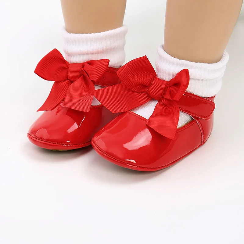 

0-18M Baby Girls Spring and Autumn Bow Princess Shoes Infant Solid Color First Walkers Shoes Soft Patent Leather Toddler Shoes