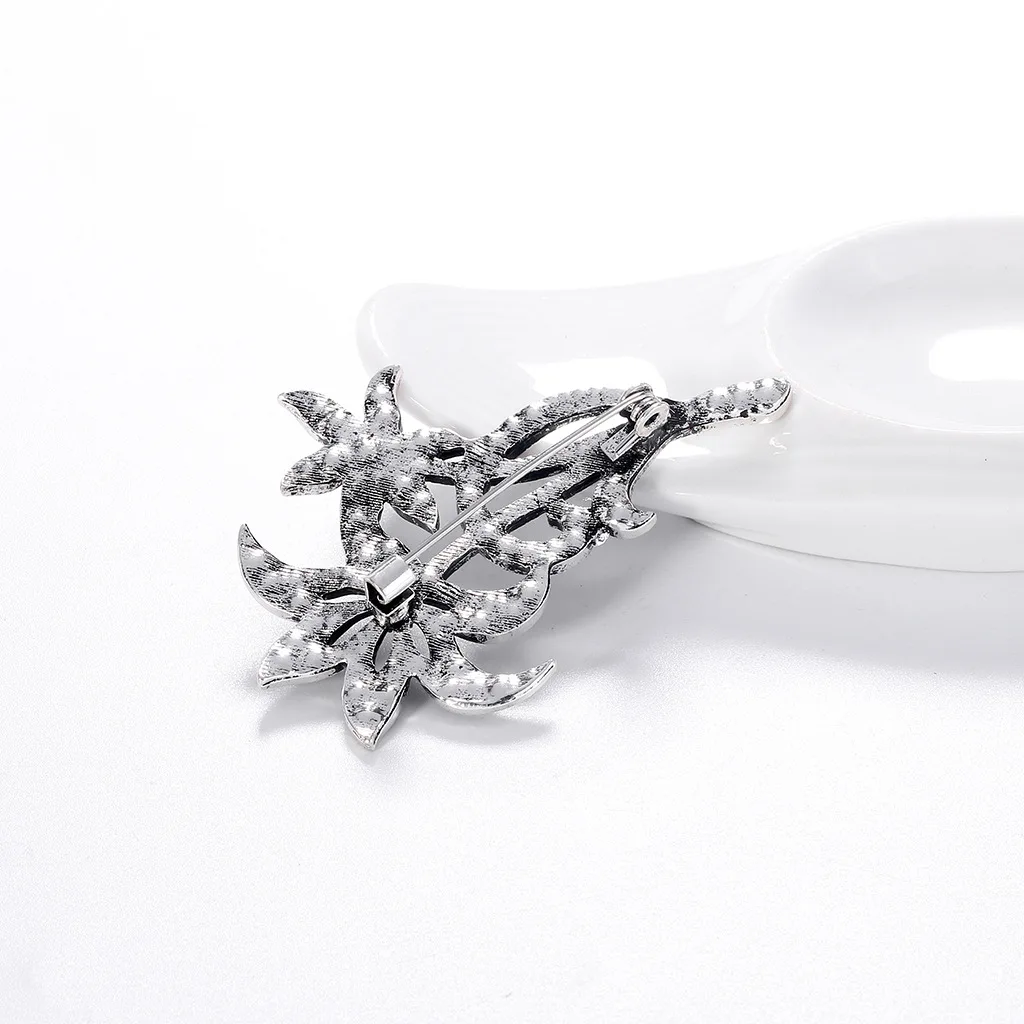 

Ajojewel New Black CZ Flower Brooches Pins For Women Men Costume Jewelry Bijoux Anciens