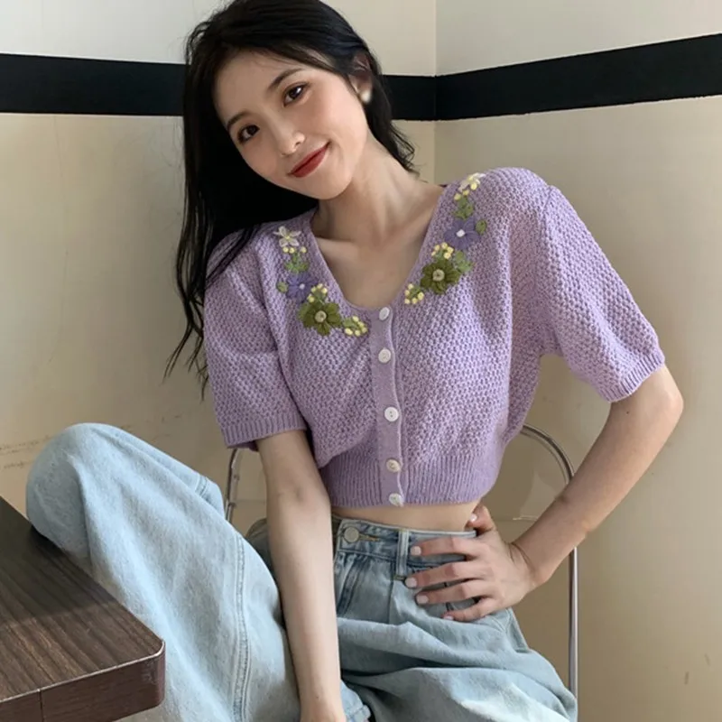 

Women V Neck Casual Loose Sweater Summer Floral Embroidery Knitted Tops Cardigan Short Sleeve Shirts