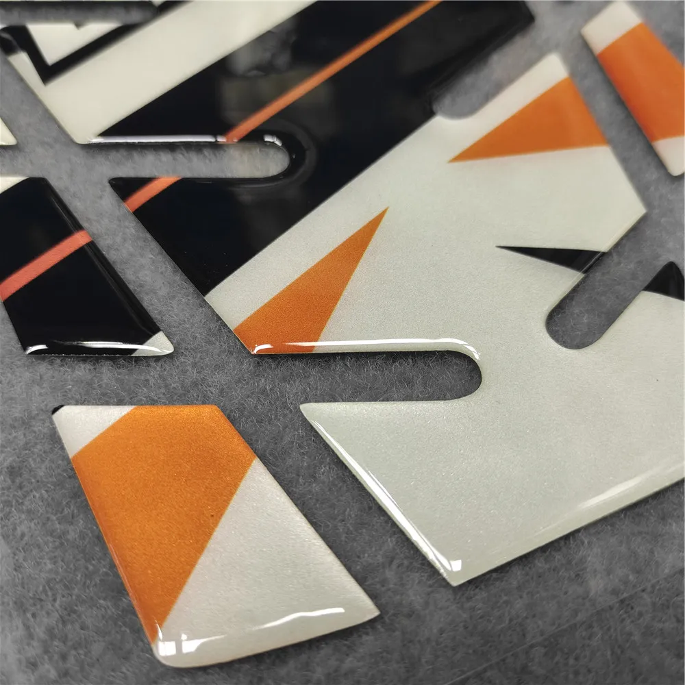 

Modification Motorbike Tank Pad For KTM 200 Gel Fuel Oil Tank Pad Fish Bone Fish Bone 3D Resin High Quality Sticker Reflective