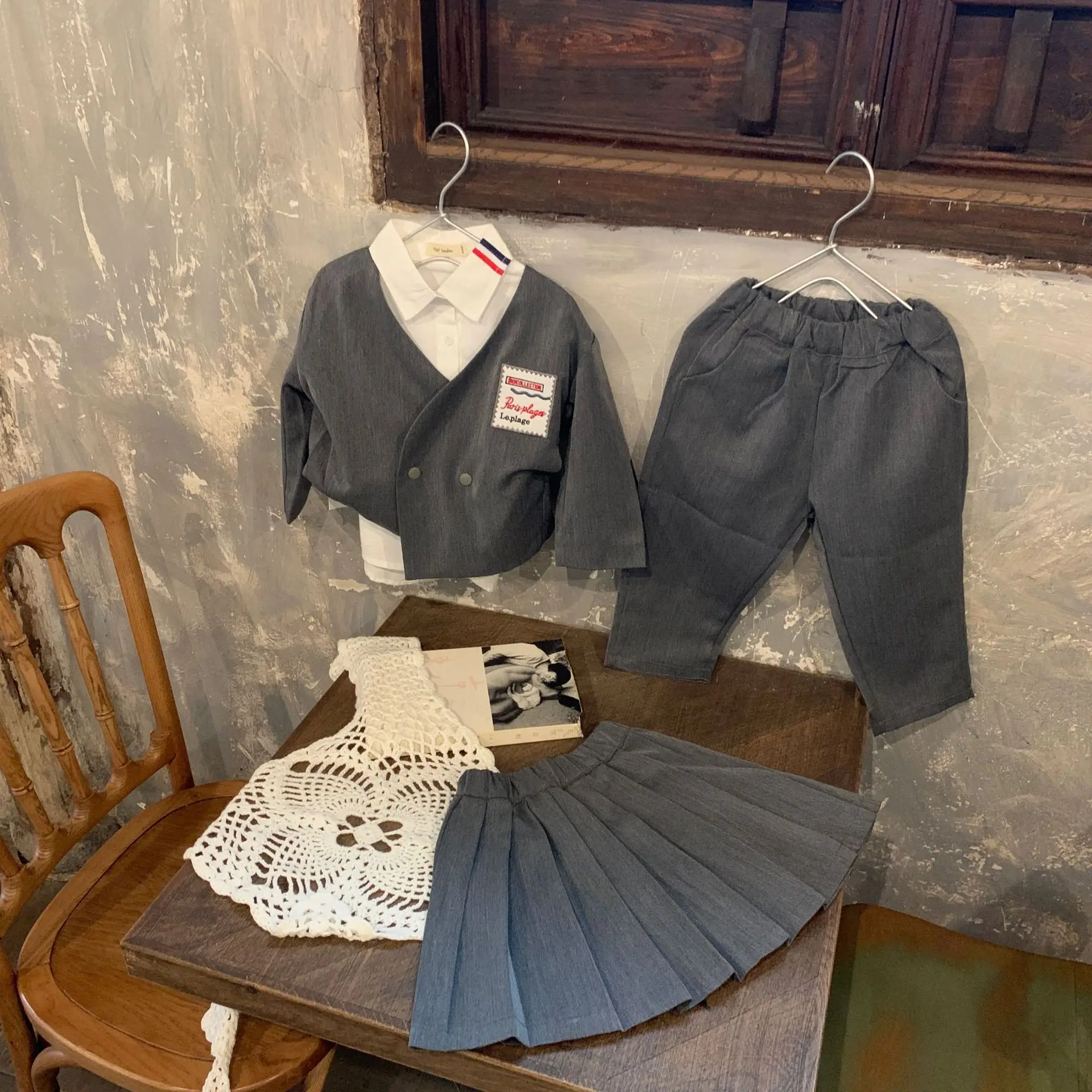 

Boys Girls V Neck Coat and Pants Sets 2021 Autumn New Children Clothes