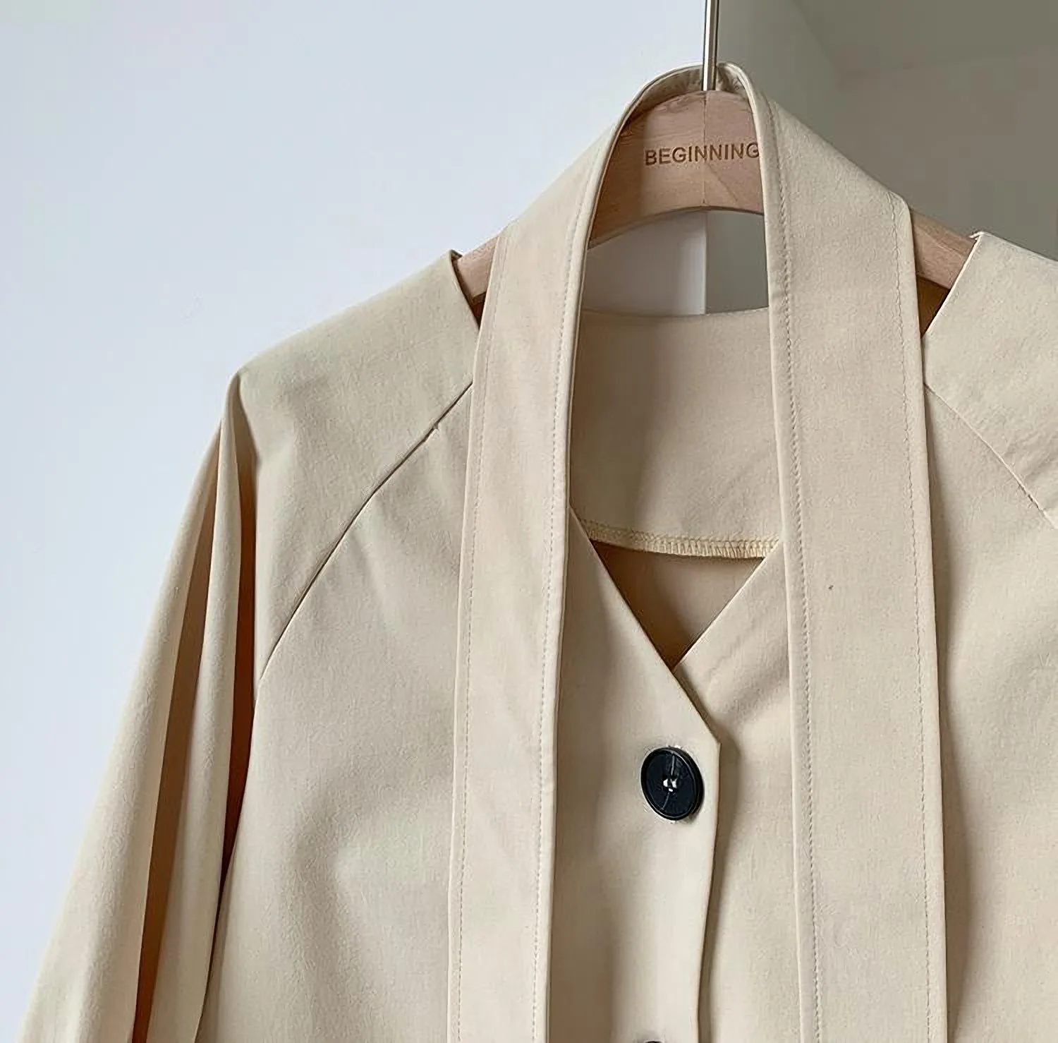 

Chic Women V-Neck A-line Dresses Belted Female Single Breasted Dress 2021 Autumn Full Sleeve Elegant Mini Vestidos DS356