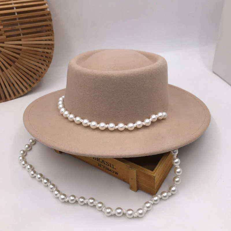 

Fedora Small sweet wind flat-topped women in Europe and the British party hat tide restoring ancient ways by wool