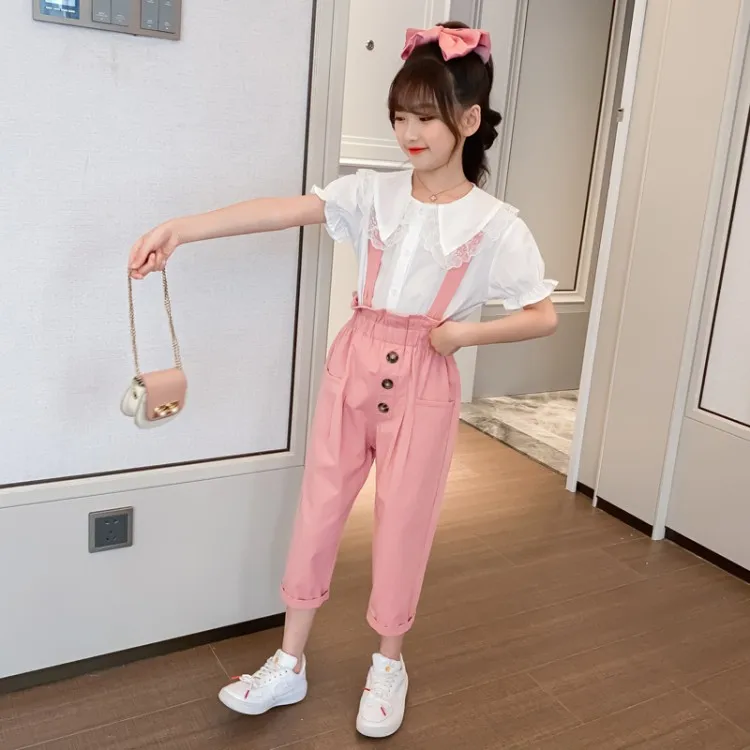 

Three-color bib two-piece suit