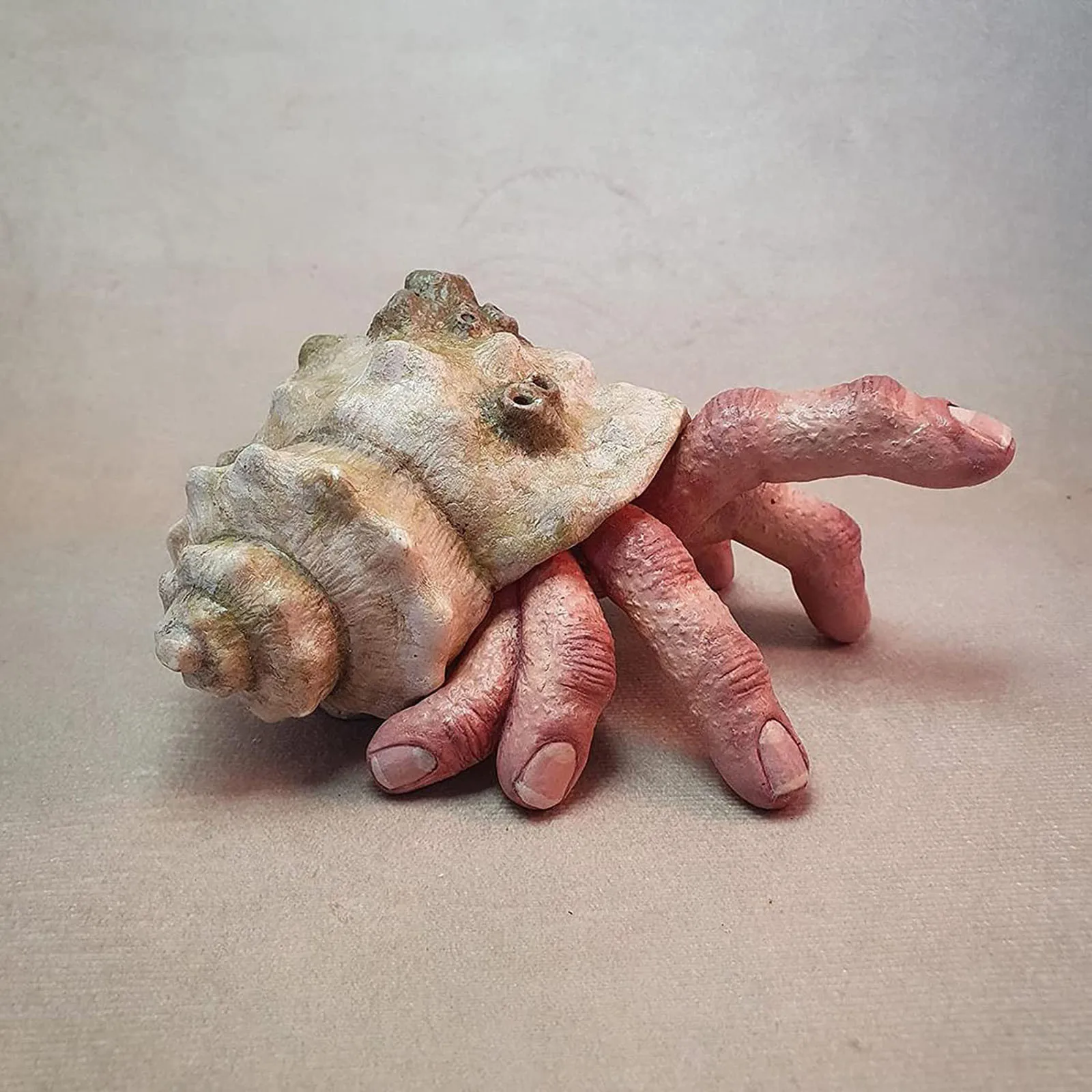 

Finger Fingercrab Creepy Weird Realistic Horror Resin Model Figurines Miniature Ornaments Sculpture Home Decor Animals Statue
