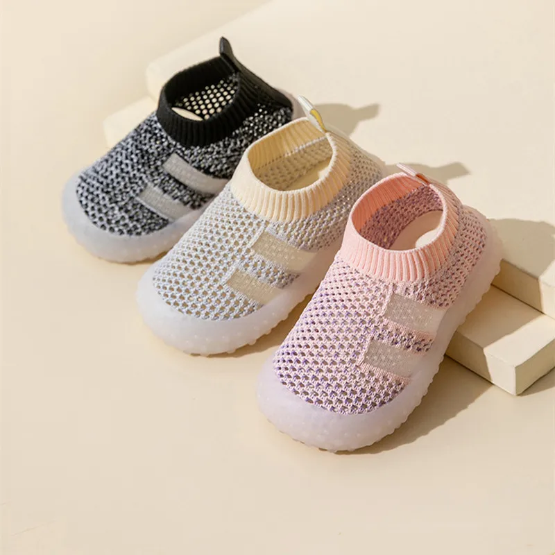 

New Boys Girls Fashion Design Solid Breathable Flexible Mesh Outdoor Sports Shoes Anti-slip Baby Children Toddler First Walker
