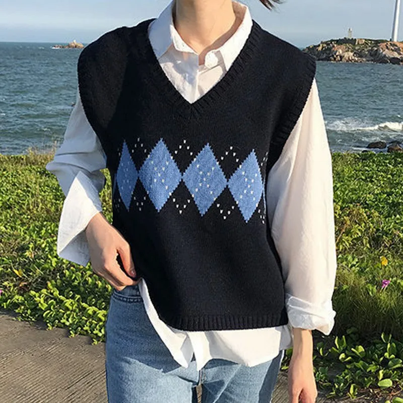 

Muyogrt Women Sweater Vest Autumn 2020 Korean Style Vintage Geometric Argyle V Neck Sleeveless Pullovers Knitted Sweaters