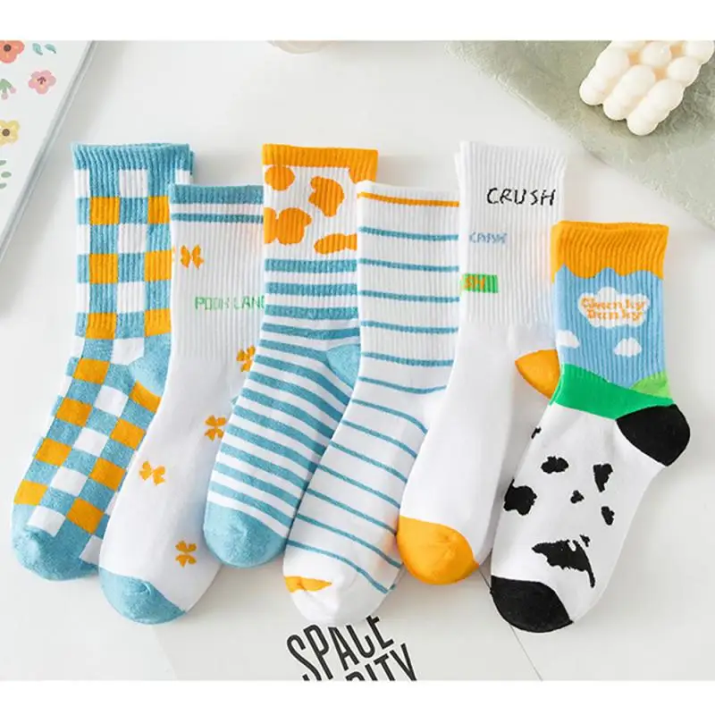 Носки хлопковые для взрослых модные круглые фермы с голубым небом черным и белым