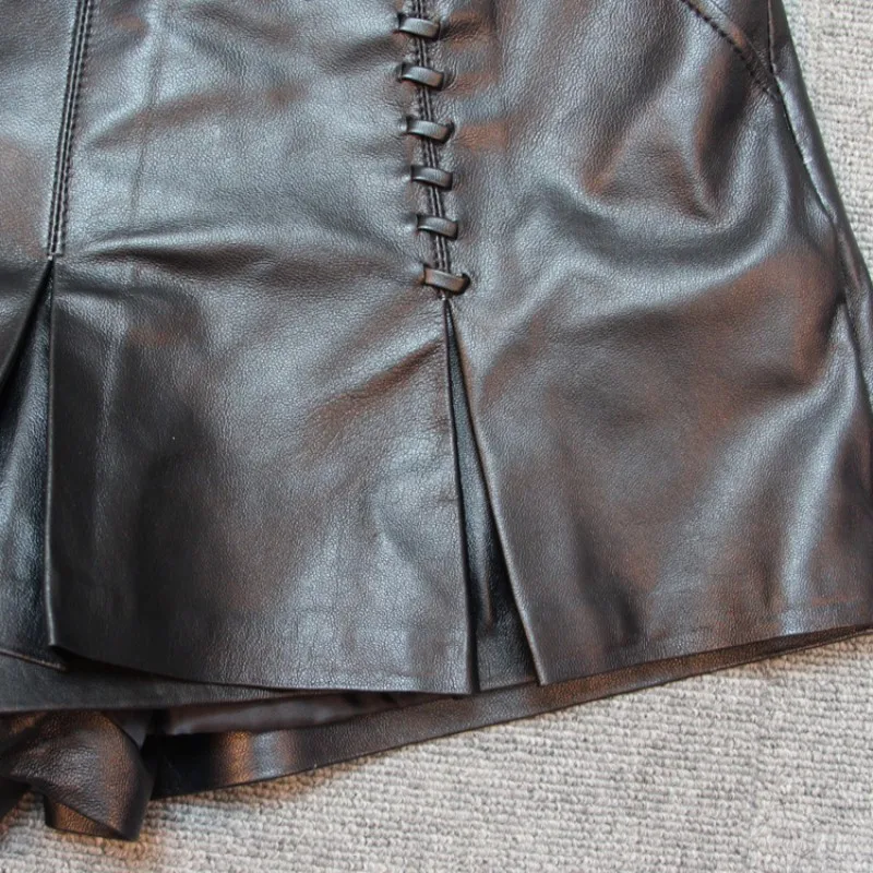 Женские широкие шорты с поясом черные повседневные байкерские из натуральной