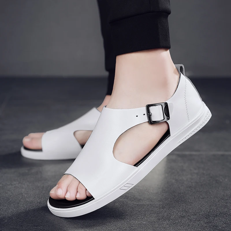 

Hot Sale Beach Sandals For Men Black Gladiator Sandals Mens Buckle Strap Men Beach Shoes Designer Leather Sandal Man Size 38-44