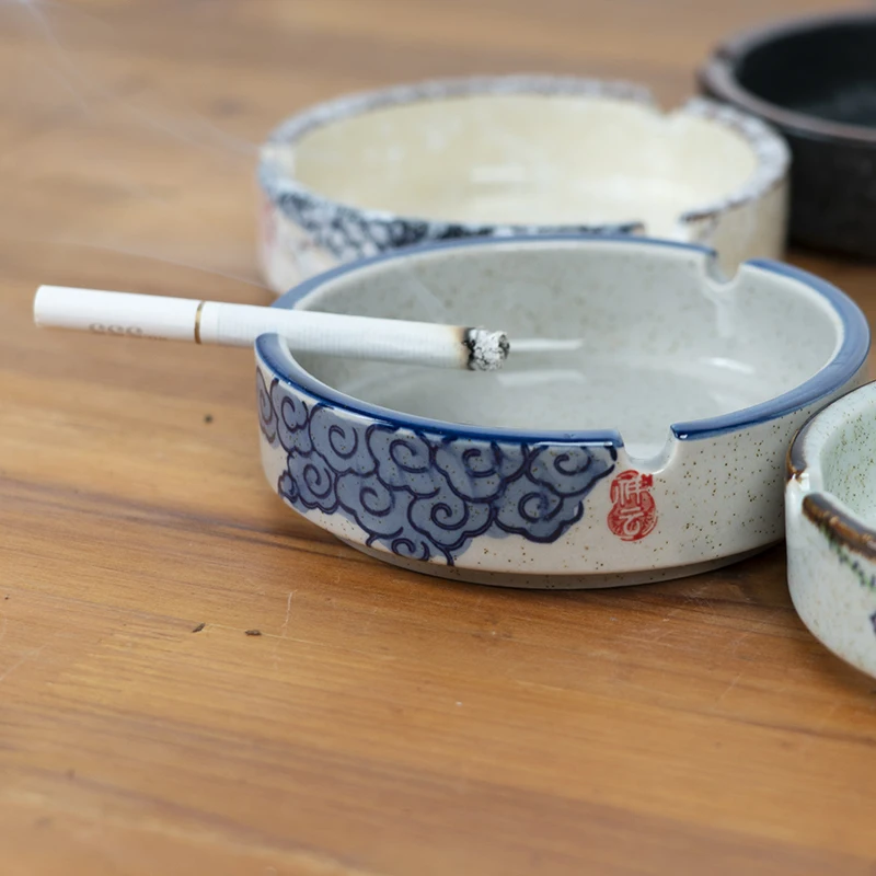 

Round Ceramic Ashtray Japanese Retro Smoking Accessories Underglaze color Ceramics Living Home Table Decorate
