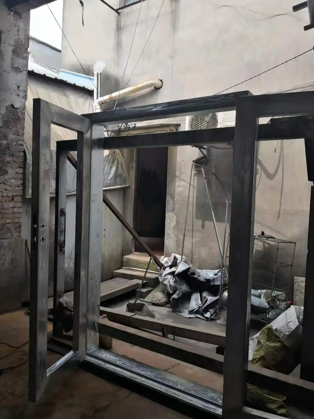 

Hot Sale Wrought Iron Front Entry Doors EXW Shanghai Factory Price Shipping Cost Extra Hc-id61